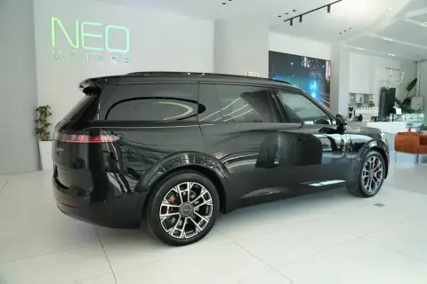 Lynk & Co 900 2026 — миниатюра 9