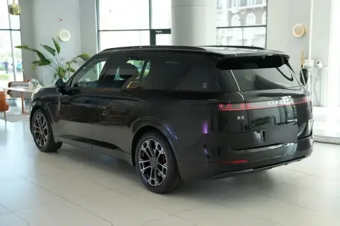 Lynk & Co 900 2026 — миниатюра 10