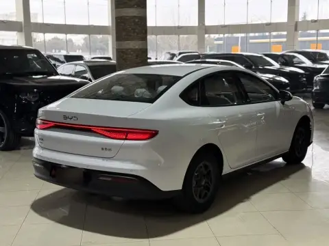 BYD Seal 05 2025 — миниатюра 8