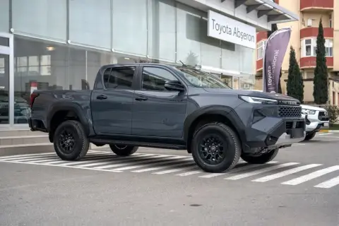 Toyota Hilux 2025 — миниатюра 4