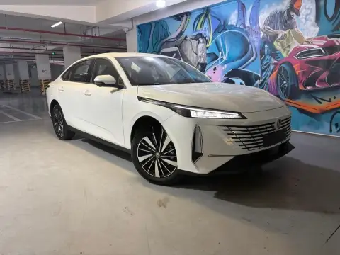 Changan Eado 2025 — миниатюра 2