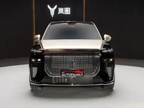 Voyah Taishan 2026 — миниатюра 2