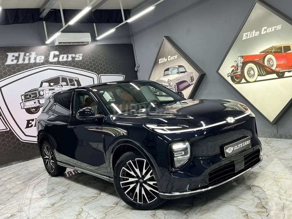 Changan Qiyuan Q07 2025 — фото 1 из 10