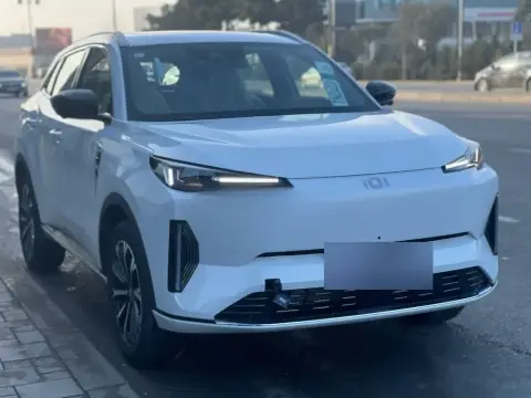 Changan Qiyuan Q05 2025 — миниатюра 2