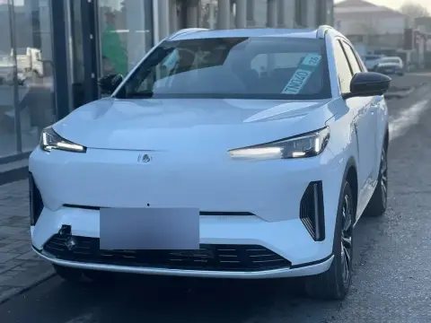 Changan Qiyuan Q05 2025 — миниатюра 3