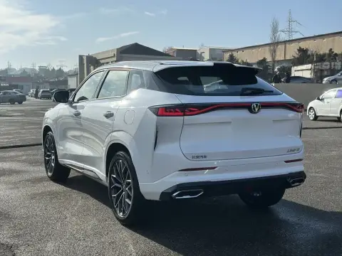Changan Uni-Z 2025 — миниатюра 8