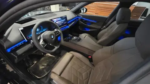 BMW 520 2025 — миниатюра 10
