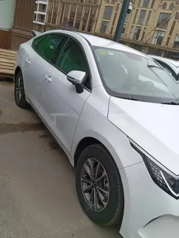 BYD Destroyer 05 2025 — миниатюра 4