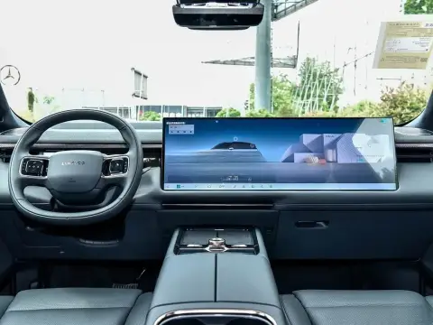Lynk & Co 900 2026 — миниатюра 8