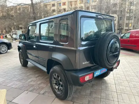 Suzuki Jimny 2025 — миниатюра 8