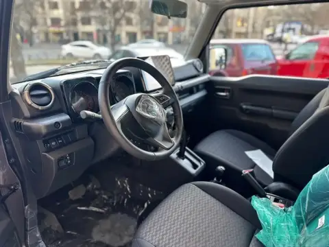 Suzuki Jimny 2025 — миниатюра 9