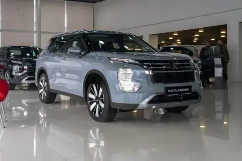 Mitsubishi Outlander 2026 — миниатюра 3