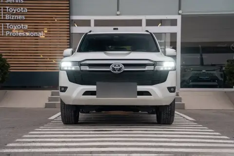 Toyota Land Cruiser 2026 — миниатюра 1