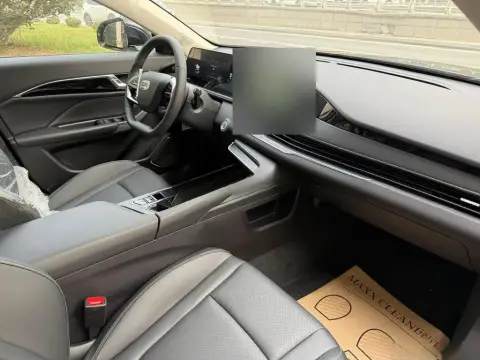 Bestune B70 2026 — миниатюра 8