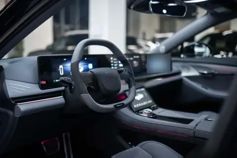 Voyah Passion 2025 — миниатюра 8