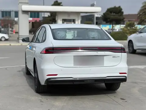 Geely Galaxy A7 2025 — миниатюра 7