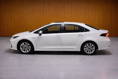 Toyota Corolla 2025 — миниатюра 4