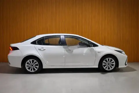 Toyota Corolla 2025 — миниатюра 5