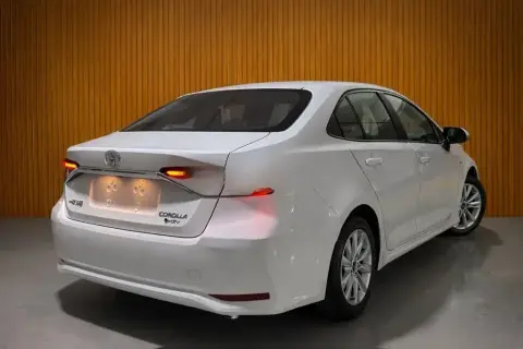 Toyota Corolla 2025 — миниатюра 6