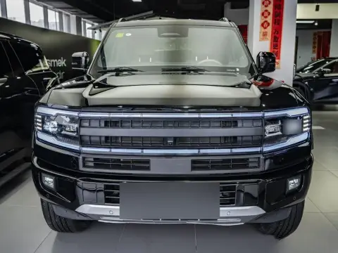 BYD Leopard 5 2025