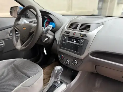 Chevrolet Cobalt 2026 — миниатюра 9