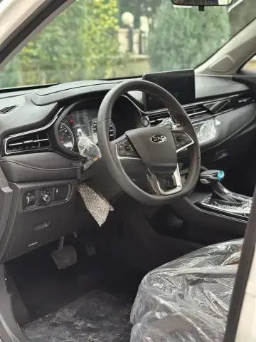 JAC JS4 2026 — миниатюра 8