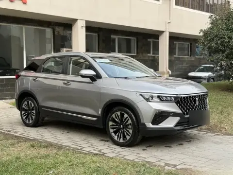 Bestune T77 2026 — миниатюра 2