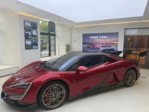 BYD Yangwang U9 2026 — миниатюра 5
