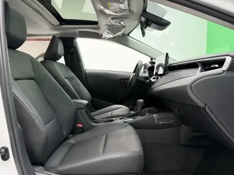 Toyota Corolla 2025 — миниатюра 9