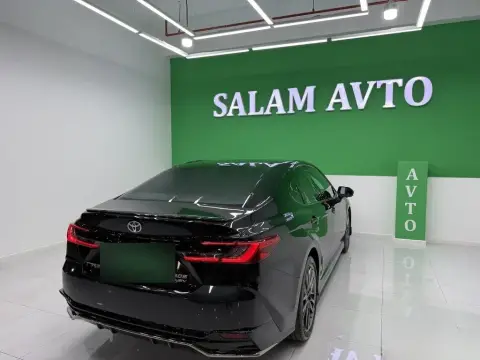 Toyota Camry 2025 — миниатюра 4