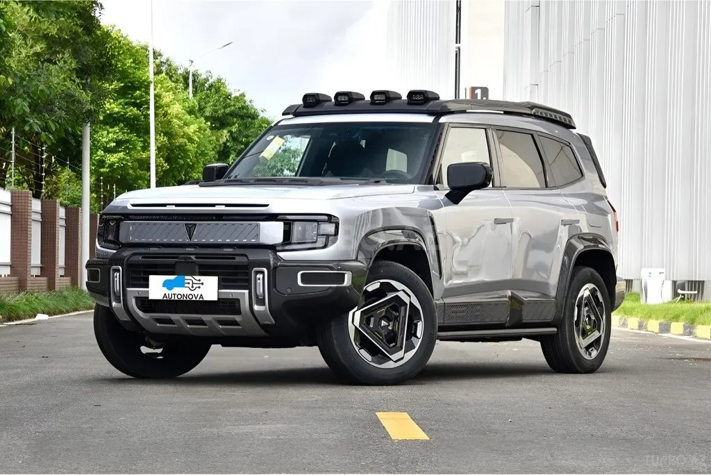 Changan Deepal G318 2025 — фото 1 из 9