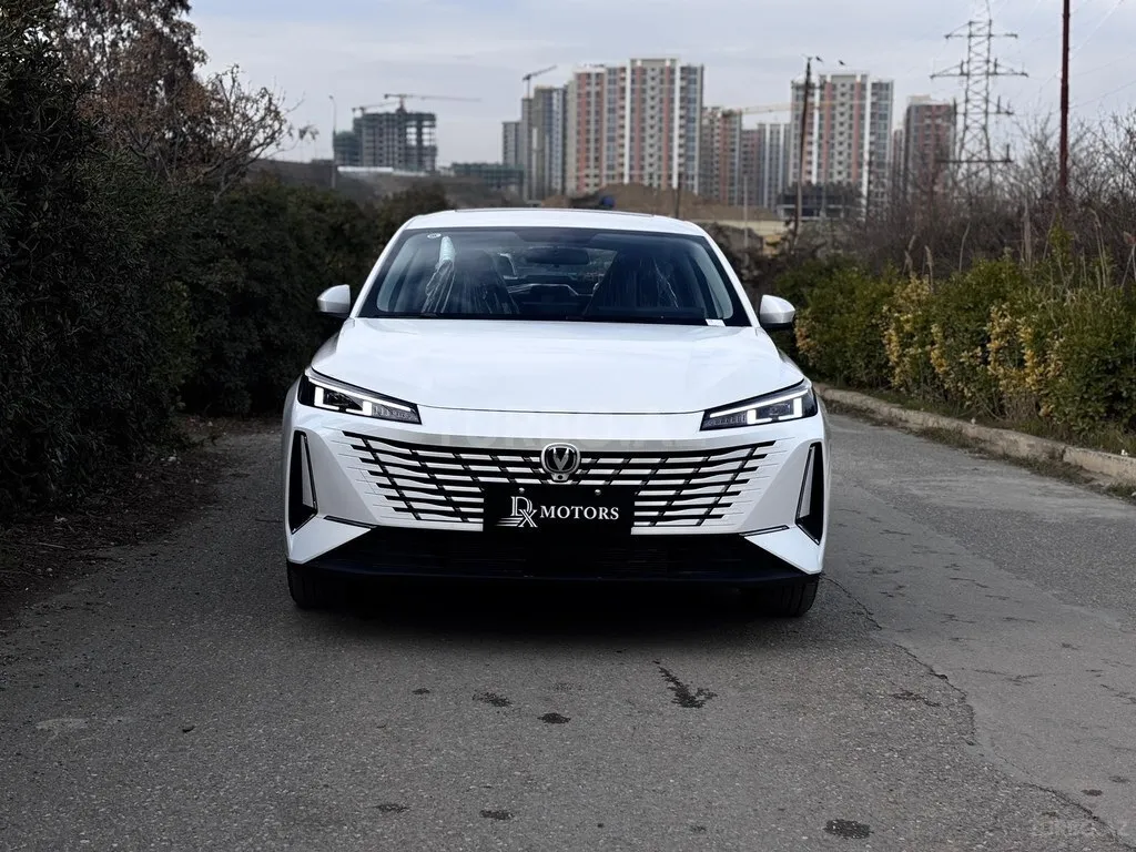 Changan Eado 2025 — фото 1 из 10