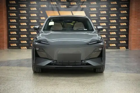 Changan Deepal S07 2025 — миниатюра 2