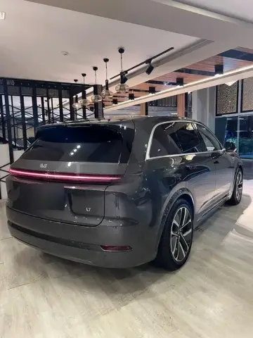 Li Auto L7 2025 — миниатюра 7