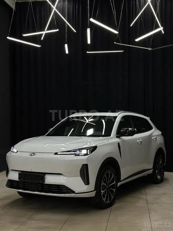 Changan Qiyuan Q05 2025 — фото 1 из 10