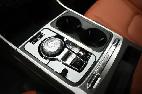 Kia Carnival 2025 — миниатюра 8