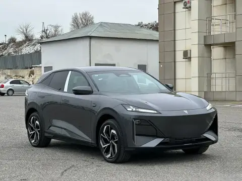 Changan Deepal S07 2025 — миниатюра 2