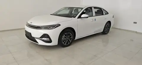 Geely Galaxy A7 2025 — миниатюра 3