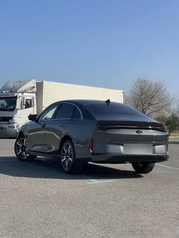 Changan Qiyuan A05 2025 — миниатюра 7