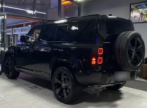 Land Rover Defender 2025 — миниатюра 7