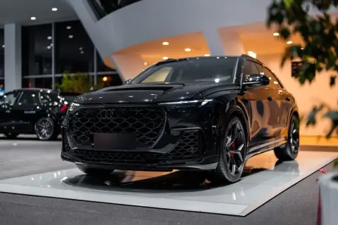 Audi RS Q8 Performance 2026 — миниатюра 1