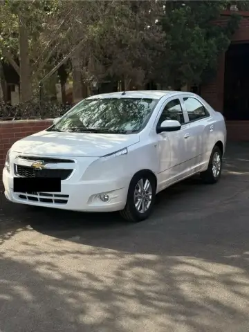 Chevrolet Cobalt 2026 — миниатюра 1