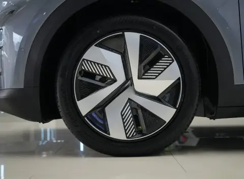 Changan Deepal S05 2025 — миниатюра 6