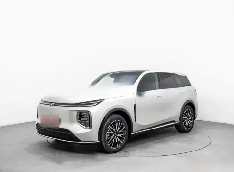 Changan Qiyuan Q07 2025 — миниатюра 1