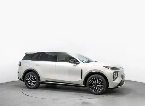Changan Nevo Q07 2025 — миниатюра 5