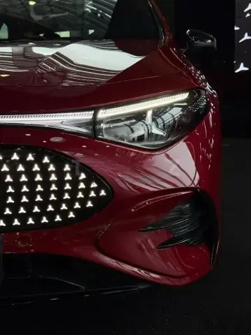 Mercedes-Benz EQ CLA 250 2025 — миниатюра 4