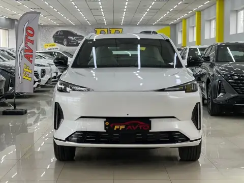 Changan Qiyuan Q05 2025 — миниатюра 1