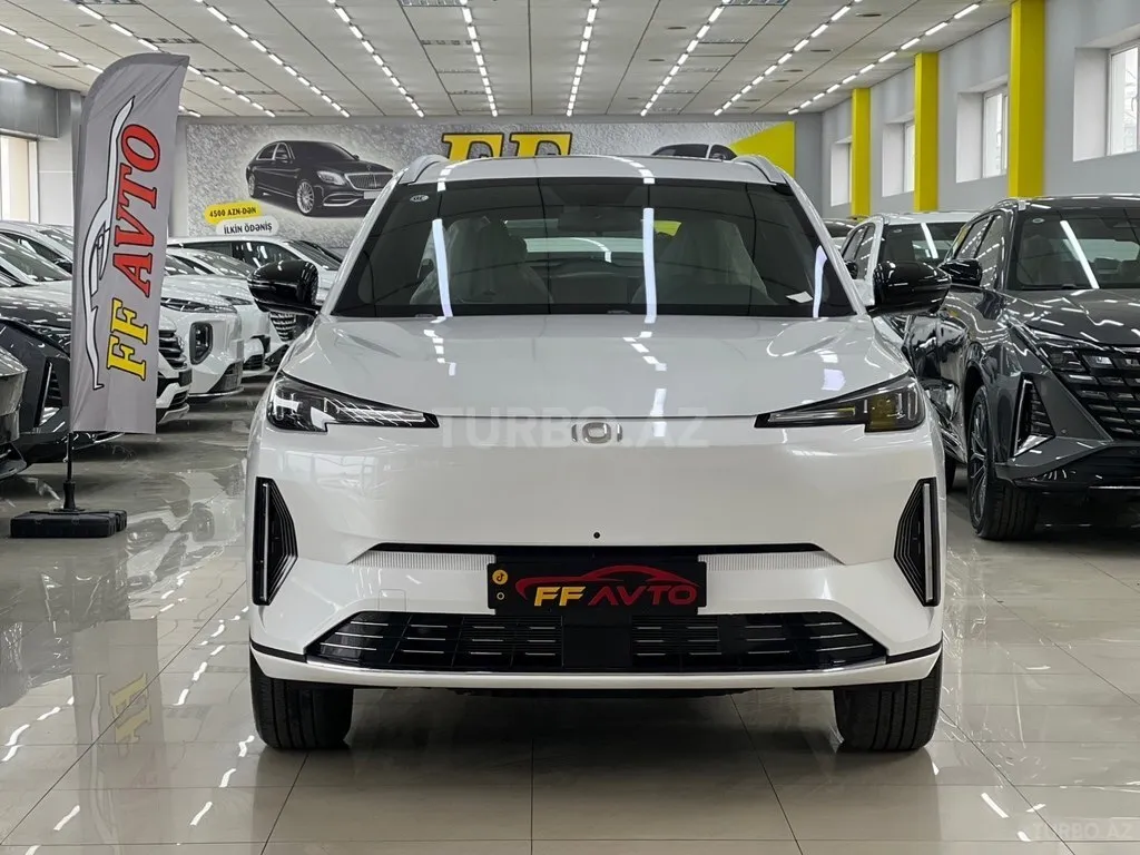 Changan Qiyuan Q05 2025 — фото 1 из 9