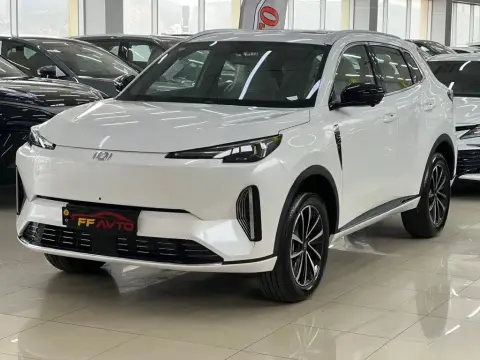 Changan Qiyuan Q05 2025 — миниатюра 5