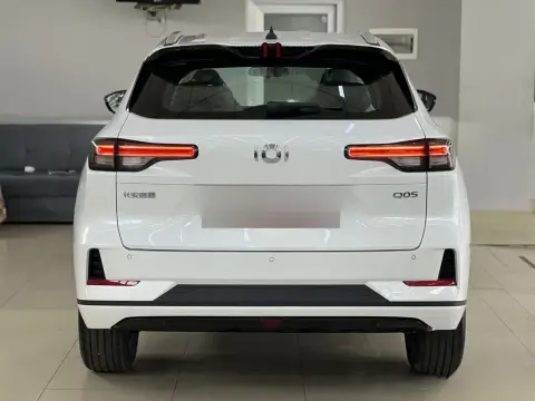 Changan Qiyuan Q05 2025 — миниатюра 8